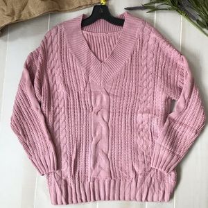 Chunky Knit Long Sleeve Vneck Sweater sz M